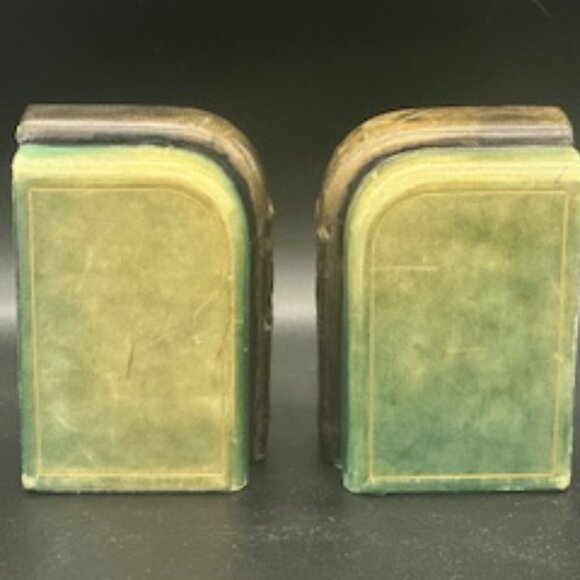 Pair of Italian Leather Clad Figural Cherub Bookends, Circa 1930 - Picture 5 of 7